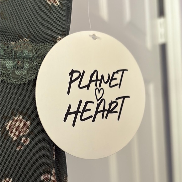 Floral Green Mini Dress Junior Med - Picture 4 of 4